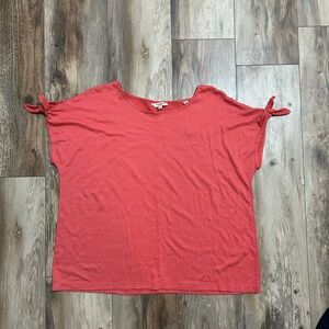 Max Studio Coral short sleeve blouse with Tie Sleeves